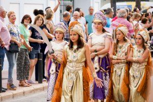 Los Moros y Cristianos de Benetússer celebran su entraeta infantil