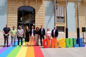 La Diputació de València muestra su Orgullo con la lectura de un manifiesto que reivindica una sociedad diversa