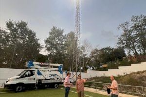 El Ayuntamiento de Bocairent renueva la iluminación del campo municipal de fútbol