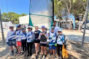 Regata ingenio en el car de Murcia preparación de pretemporada para el equipo de optimist