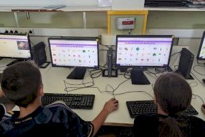 La UMH reeditará su curso de competencias digitales y transformadoras para Primaria en el Colegio Jaume I de Elche