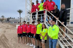 El servicio de salvamento y socorrismo en playas en Peñíscola realiza 28 asistencias en el mes de junio