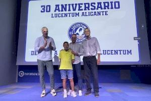 Barcala anuncia que el futuro Tómbola Arena llevará el nombre de Paco Pastor y estará a disposición del Lucentum