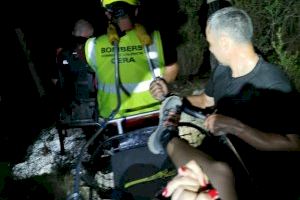 Els bombers rescaten a una senderista en el Barranc Molló de la Creu a Gandia
