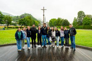 Onze Juniors participen en la peregrinació de la Diòcesi de València a Lourdes