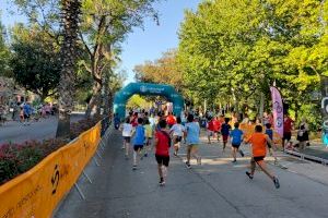 Más de 380 niños en la carrera escolar Caixa Rural Torrent en Picanya