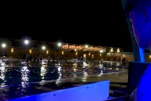 5 de julio, segunda jornada de fiesta nocturna en la piscina de verano en Algemesí