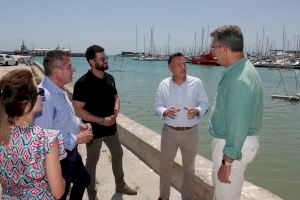 Instalan un campo de Kayak Polo en el puerto de Burriana