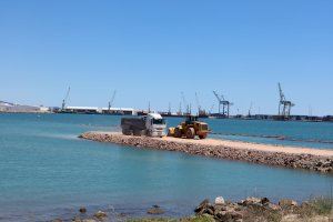 El Puerto de Castellón crece por el sur: Arrancan las obras de la mota de cierre