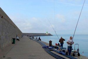 Pescadores de Burriana lamentan que no pueden pescar por el Arenal Sound: “Cada año pasa lo mismo”