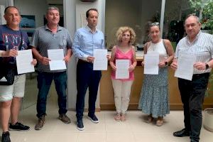 Els municipis de la Ribera s’uneixen per a demanar a la conselleria solucions per a combatre la mosca blanca i la negreta