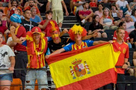 Pantalles gegants per a veure la final d'Espanya en l'Eurocopa: llista de municipis valencians i ubicació