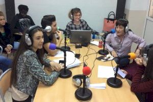 Una tesis de la Universidad de Alicante traza el primer mapa de las radios escolares en la Comunitat Valenciana