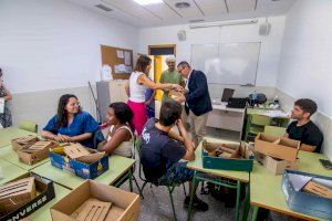 Veinte jóvenes se forman en jardinería y educación ambiental con el programa ‘T’Avalem Benidorm Sostenible’