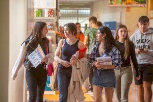 La Càtedra del Sistema Públic Valencià de Serveis Socials de la Universitat d’Alacant convoca els Premis a Treballs de Final de Grau