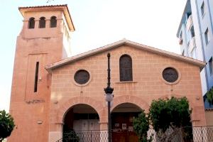 La campana de la Ermita de la Virgen del Carmen vuelve a tañer con fuerza en el centenario de las fiestas marineras tras su restauración