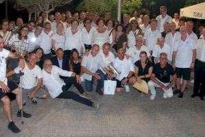 El Valencia Club Hockey celebra su centenario con una cena entre jugadores, socios y simpatizantes