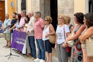 Cullera rebutja els últims assassinats per violència de gènere