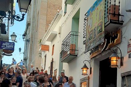 “Balconades d’Altea” ya luce en las calles del Casco Antiguo
