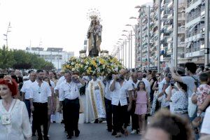 La Burriana más marinera rinde honores a la Virgen del Carmen