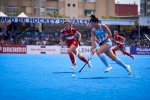 Les seleccions femenines d'hoquei d'Espanya i l'Argentina trien València per als últims entrenaments abans dels Jocs Olímpics de París