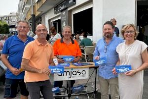 Amjasa lleva al mercadillo la campaña de uso responsable del agua “Cada gota cuenta”