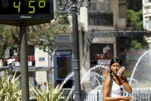 Arriba la primera onada de calor de l'estiu a la Comunitat Valenciana amb 44 °C a la vista, com combatre-la?