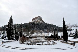 De la actual ola de calor a una invasión de aire frío: el día en que Morella vio nevar un 19 de julio y Valencia iba en manga larga