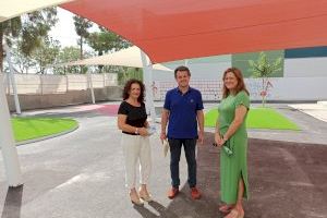 El colegio Antonio Sequeros estrena patios inclusivos con la finalización de sus obras de adecuación