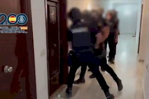 VÍDEO | Desmantelada la mayor red de narcoveleros del mundo: 50 detenidos y 1.500 kilos de cocaína incautados en una operación internacional