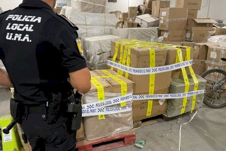 Un operativo policial entre Elche y Crevillente detecta más de 18.000 artículos con irregularidades