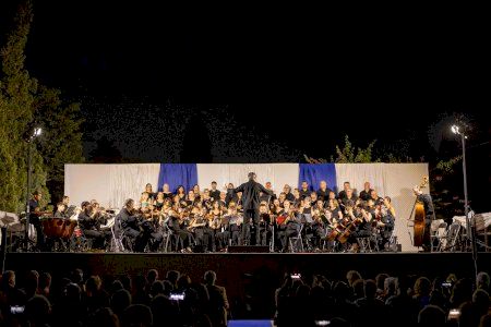 Pilar de la Horadada celebra su décima velada musical 'Los Picos 2024'