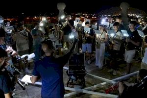 Vila-real celebra la antevíspera de San Jaime con el toque de campanas y el concierto de La Lira desde el campanario de la Arciprestal