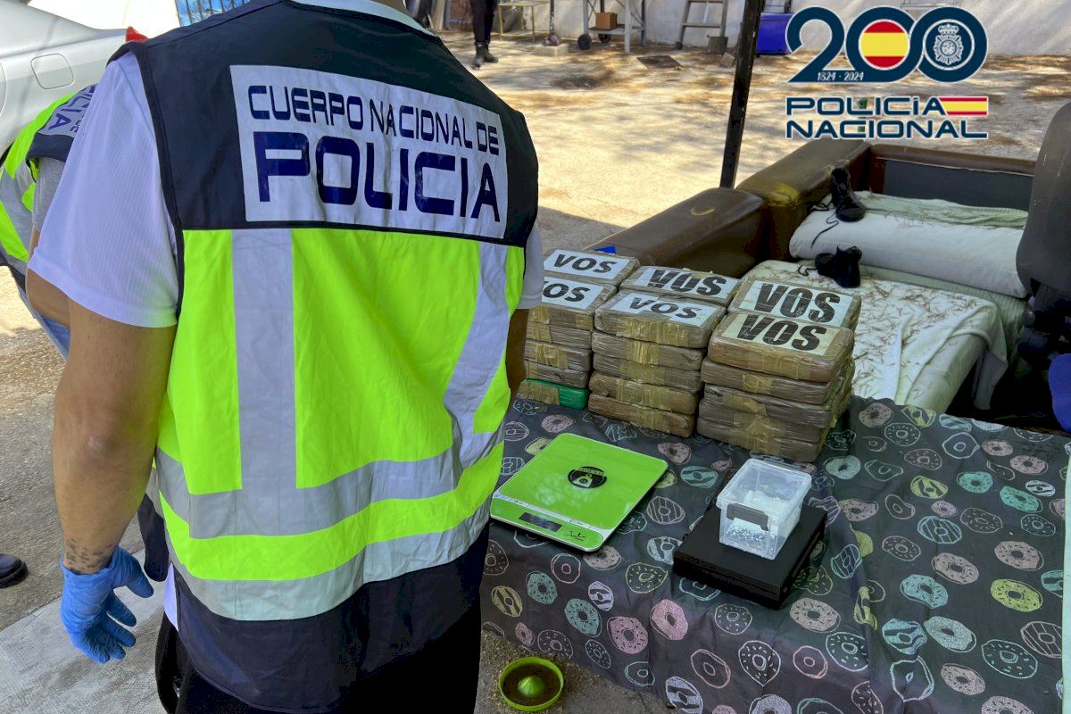 Alginet, centro de operaciones de una red de narcotráfico a gran escala: 63 kilos de cocaína y 9 de speed incautados