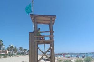 El Puig inaugura les seues dos torres de vigilància en les platges