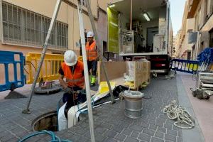 Aigües d’Elx utiliza un sistema innovador para la reparación del alcantarillado en la calle Teniente Ruiz Bru