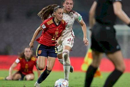 La futbolista burjassotense, Ainhoa Alguacil Amores, jugará este fin de semana la final del Campeonato Europeo femenino de la UEFA