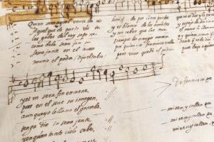 Inician la restauración de partituras musicales de Juan Bautista Comes, del siglo XVII, conservadas en el Archivo de la Catedral