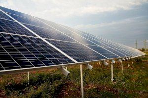 Conselleria autoriza 23 nuevas instalaciones fotovoltaicas en la Comunitat Valenciana antes de la fecha límite