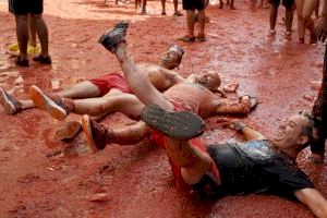 Los tomates ya no serán de la Plana Baixa: la Tomatina 2024 elige otras comarcas valencianas