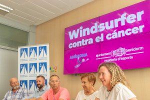 Anémona anuncia un nuevo reto que unirá Benidorm con Ibiza en windsurf para recaudar fondos contra el cáncer de mama