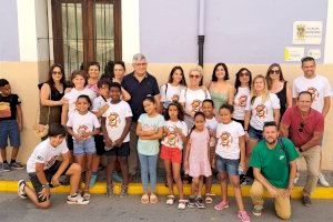 El Ayuntamiento recibe a los menores del Sáhara que pasan sus vacaciones estivales con familias de acogida de Villena