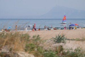 Angustiosas noches tórridas y tropicales que se intensifican este jueves ante una ola de calor que se eternizará en la Comunitat Valenciana