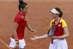 Épica remontada de la vallera Sara Sorribes, que está a un paso de la medalla de oro en París 2024