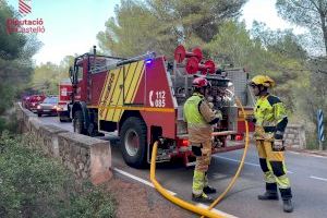 Controlado el incendio del Desert de les Palmes y reabre la carretera del parque natural