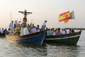 El Palmar celebra al Cristo de la Salud con la tradicional romería por la Albufera