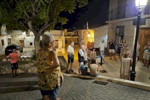 Las calles de Oropesa del Mar se inundan de cultura con el Recorrido Poético, la Nit a la Fresca y el Cinestival