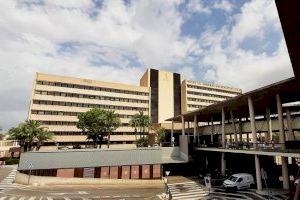 El Departament de l'Hospital General Universitari d'Elx reforça el seu personal durant les festes de la Nit de l’Albà i la Nit de la Roà