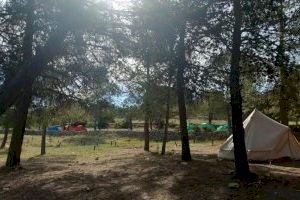 Cerca de 1.500 niños disfrutan de los campamentos de la Generalitat en entornos naturales en el periodo estival