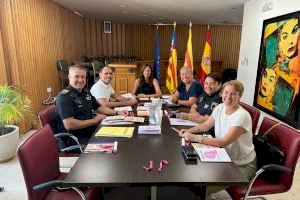 Reunión sobre Puntos Violeta para la Feria y Fiestas de Buñol en el Ayuntamiento